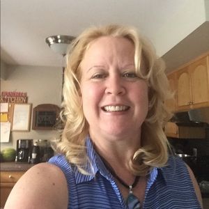 Meet your Posher, Beth